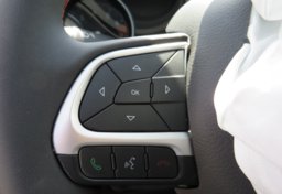 2021 Jeep Compass - Image 32