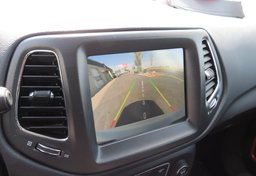 2021 Jeep Compass - Image 35