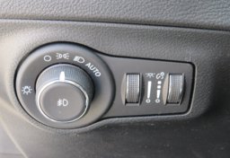 2021 Jeep Compass - Image 48