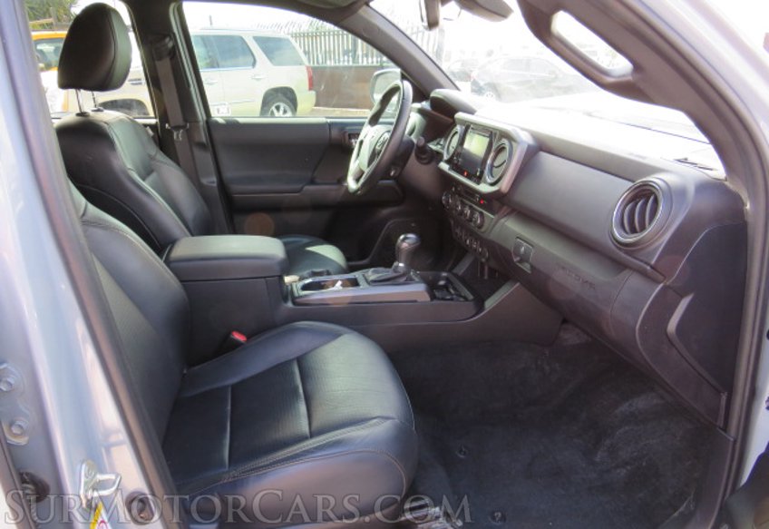 2019 Toyota Tacoma 4WD - Image 24