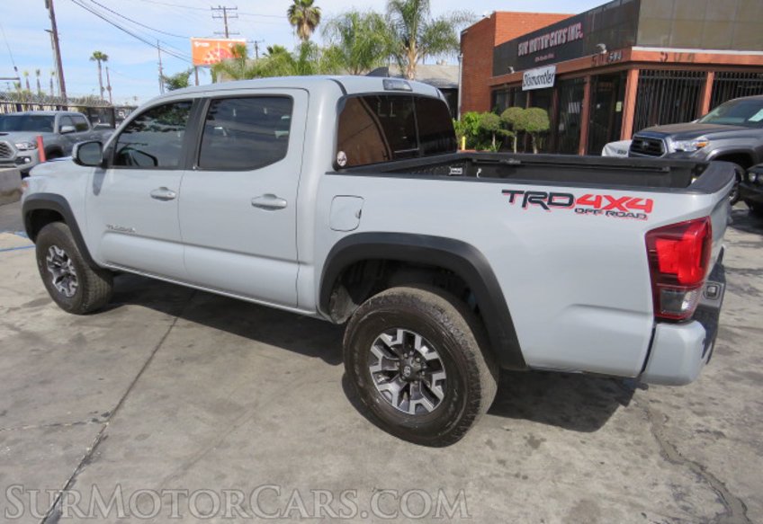 2019 Toyota Tacoma 4WD - Image 5