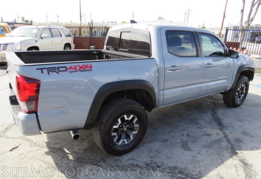 2019 Toyota Tacoma 4WD - Image 7