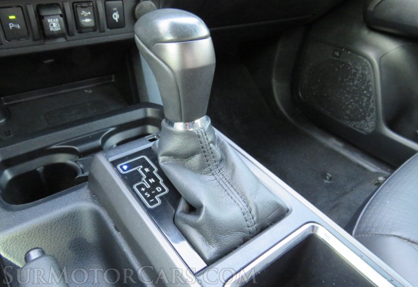 2019 Toyota Tacoma 4WD - Image 31