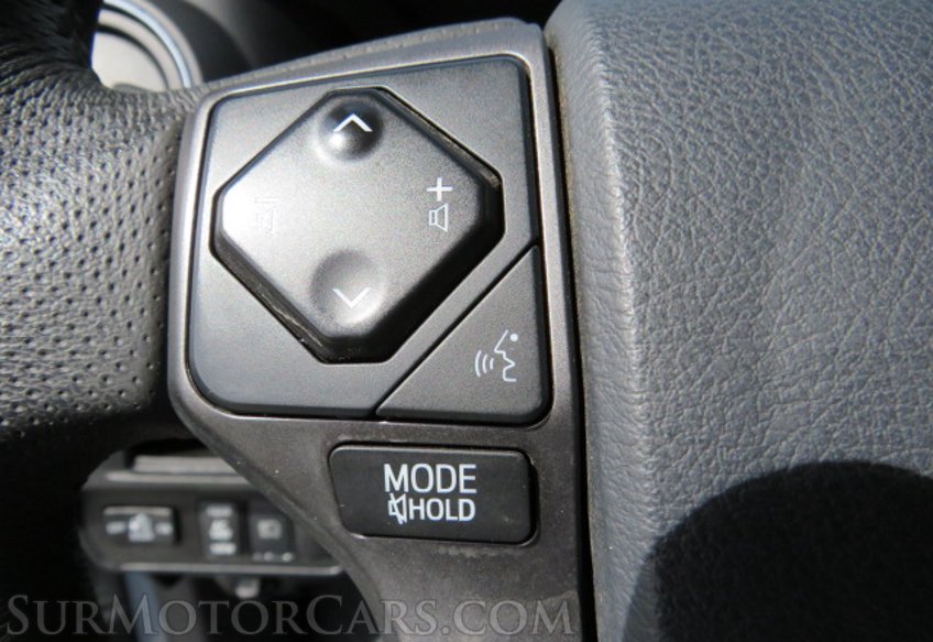 2019 Toyota Tacoma 4WD - Image 35