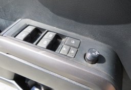 2019 Toyota Tacoma 4WD - Image 43