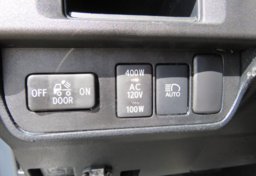 2019 Toyota Tacoma 4WD - Image 42