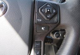 2019 Toyota Tacoma 4WD - Image 38