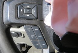 2021 Ford Super Duty F-250 SRW - Image 25