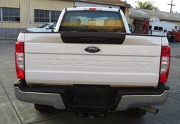 2021 Ford Super Duty F-250 SRW - Image 12