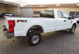 2021 Ford Super Duty F-250 SRW - Image 9