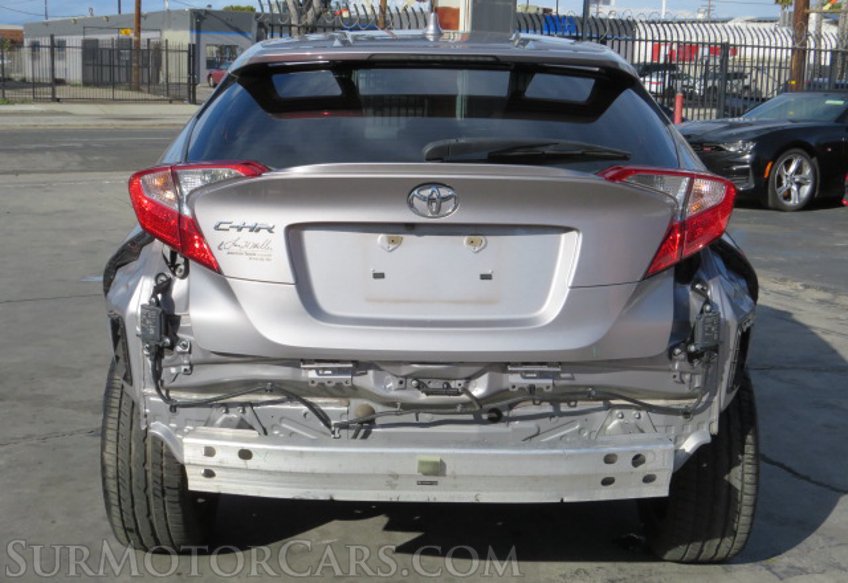 2019 Toyota C-HR - Image 12