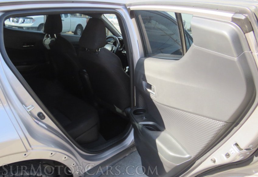 2019 Toyota C-HR - Image 22