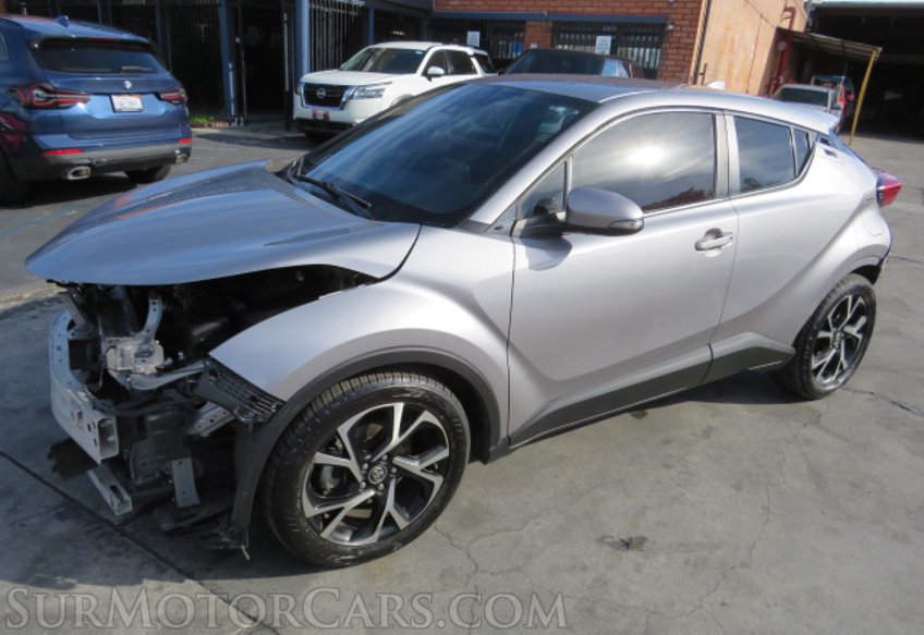 2019 Toyota C-HR - Image 2