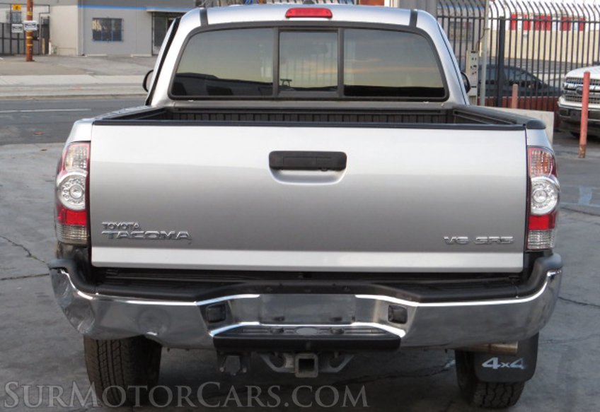 2014 Toyota Tacoma - Image 10