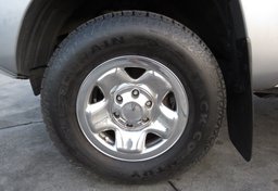 2014 Toyota Tacoma - Image 16