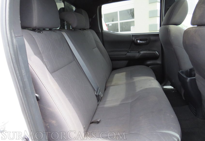 2017 Toyota Tacoma - Image 32