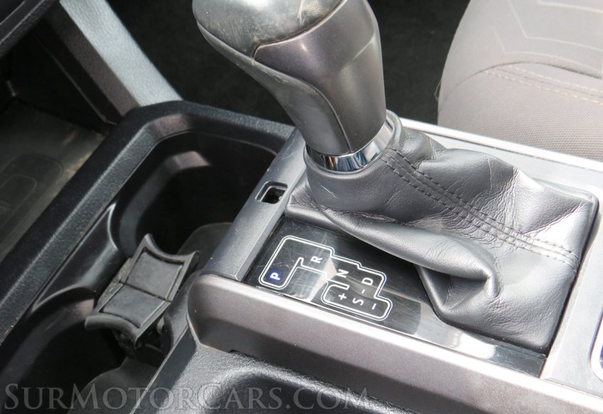 2017 Toyota Tacoma - Image 44