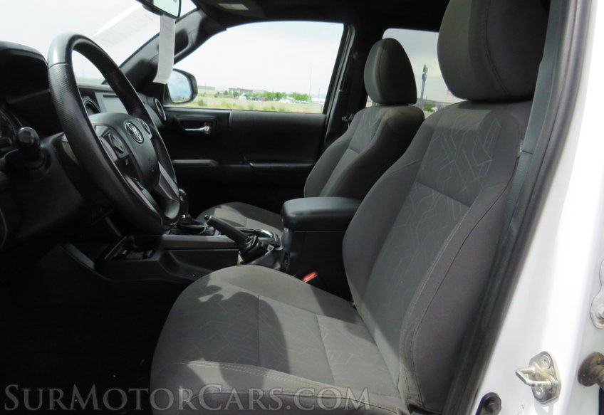 2017 Toyota Tacoma - Image 29