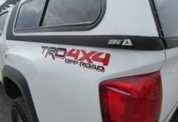 2017 Toyota Tacoma - Image 23