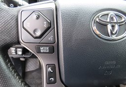 2017 Toyota Tacoma - Image 34