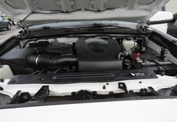 2017 Toyota Tacoma - Image 55