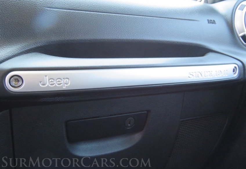 2013 Jeep Wrangler Unlimited - Image 42