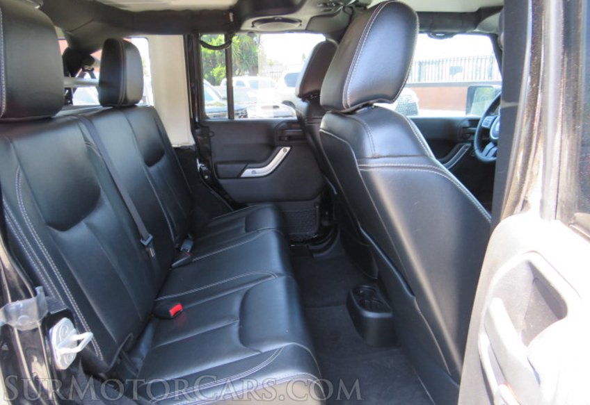 2013 Jeep Wrangler Unlimited - Image 23