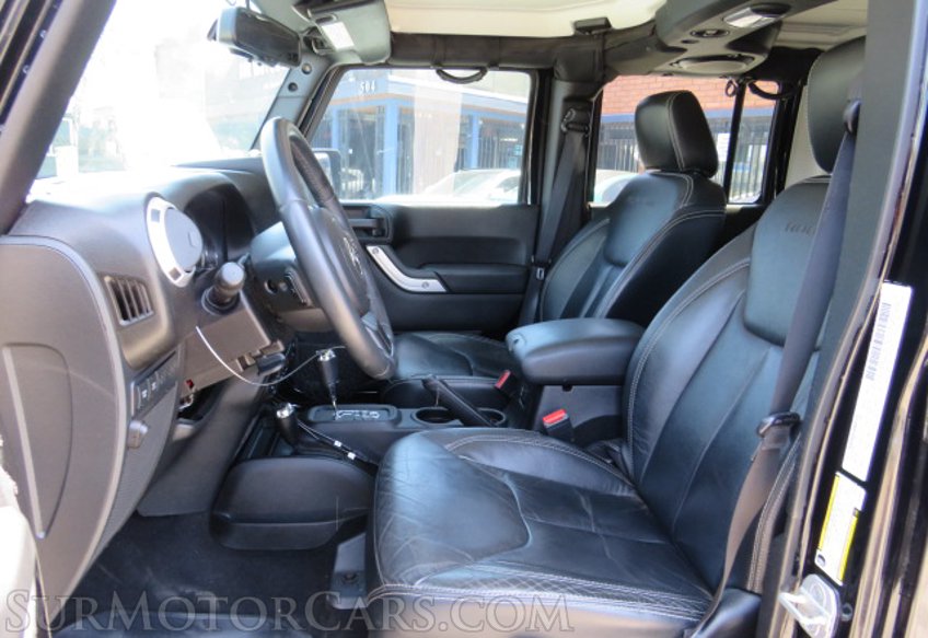 2013 Jeep Wrangler Unlimited - Image 27