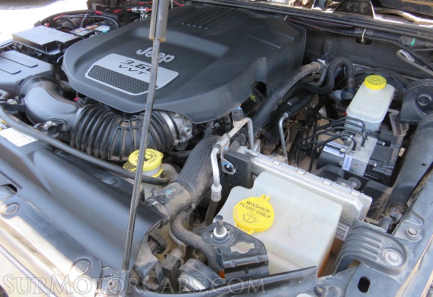 2013 Jeep Wrangler Unlimited - Image 44