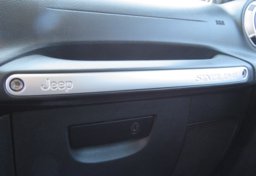 2013 Jeep Wrangler Unlimited - Image 42