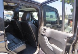 2013 Jeep Wrangler Unlimited - Image 26