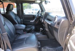 2013 Jeep Wrangler Unlimited - Image 18