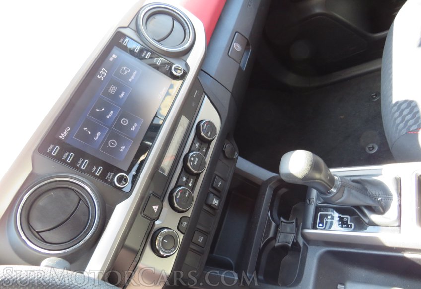 2022 Toyota Tacoma 4WD - Image 33