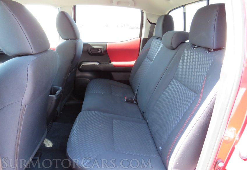 2022 Toyota Tacoma 4WD - Image 32