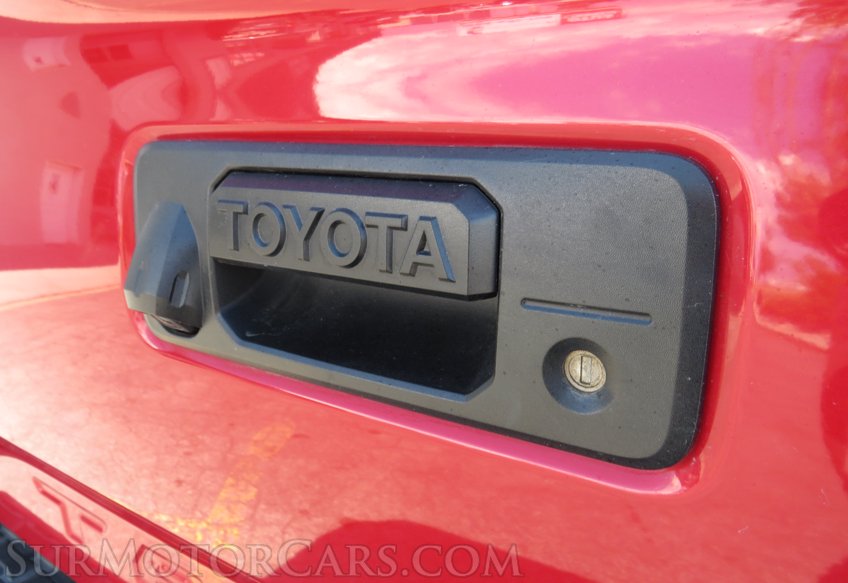 2022 Toyota Tacoma 4WD - Image 21