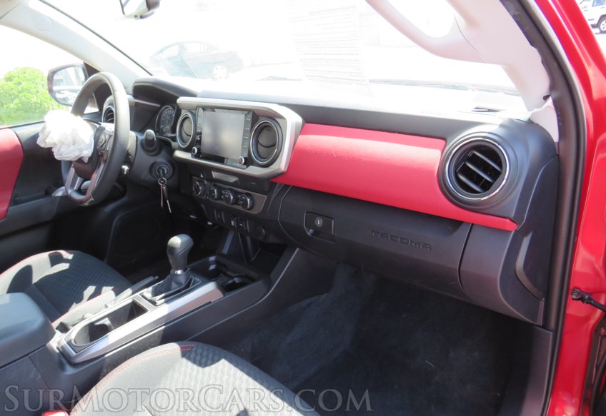 2022 Toyota Tacoma 4WD - Image 26