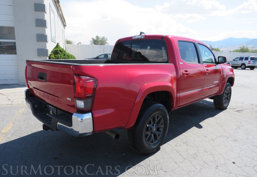 2022 Toyota Tacoma 4WD - Image 8