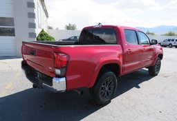 2022 Toyota Tacoma 4WD - Image 6