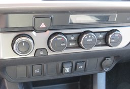 2022 Toyota Tacoma 4WD - Image 37