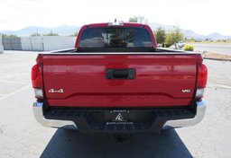 2022 Toyota Tacoma 4WD - Image 11