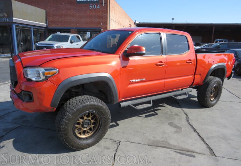 2017 Toyota Tacoma - Image 10