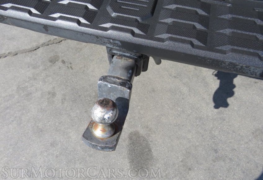 2017 Toyota Tacoma - Image 28