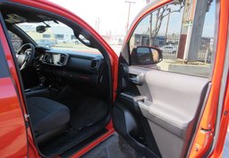 2017 Toyota Tacoma - Image 25