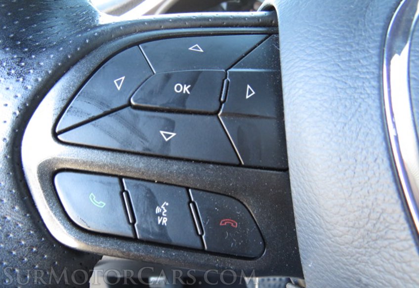 2020 Dodge Challenger - Image 30