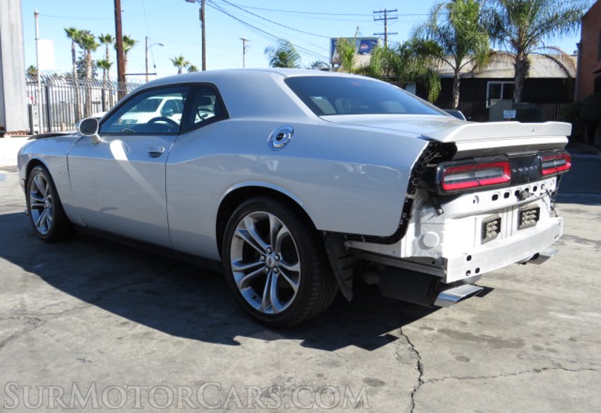 2020 Dodge Challenger - Image 7