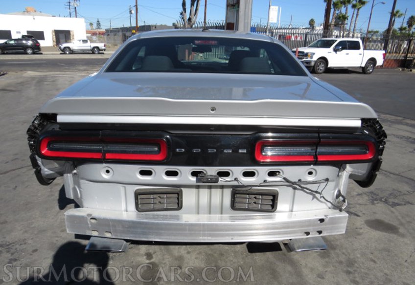 2020 Dodge Challenger - Image 10