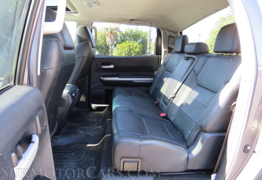 2015 Toyota Tundra 4WD Truck - Image 30