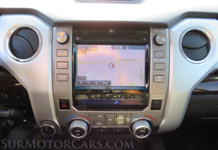 2015 Toyota Tundra 4WD Truck - Image 43