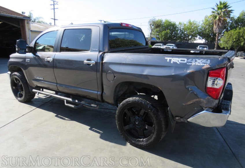 2015 Toyota Tundra 4WD Truck - Image 5