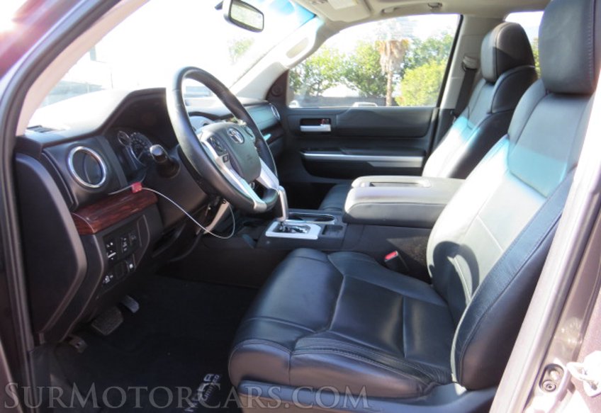 2015 Toyota Tundra 4WD Truck - Image 28